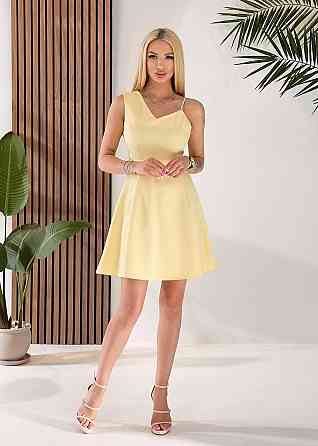 Женское коктейльное мини платье из плотной костюмки Лимонный, 46 Одесса