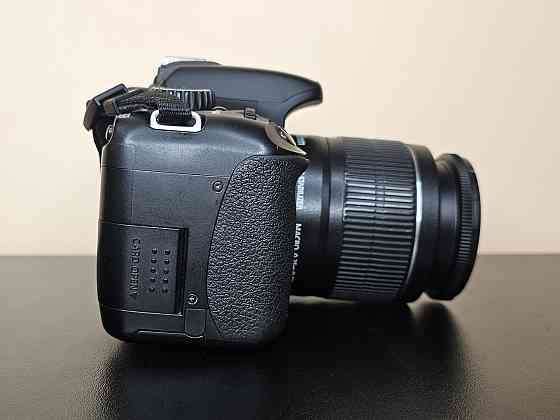 Дзеркальний фотоапарат Canon D550 + kit об'єктив 18-55 мм + сумка + SD 64 GB Клевань