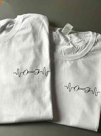 Парные футболки для парня и девушки с кардиограммой и Вашими инициалами Черновцы