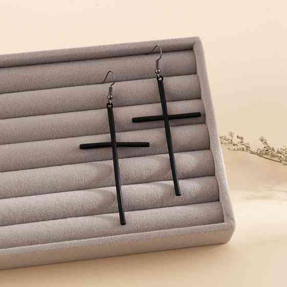 Сережки крестики женские 70 на 35 мм черный Киев