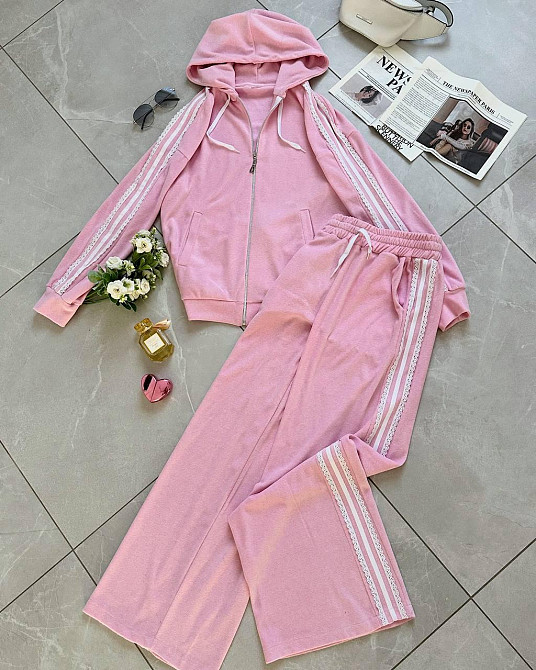 Жіночий стильний прогулянковий велюровий костюм, двойка Рожевий, 48/50 Одеса - фото 1