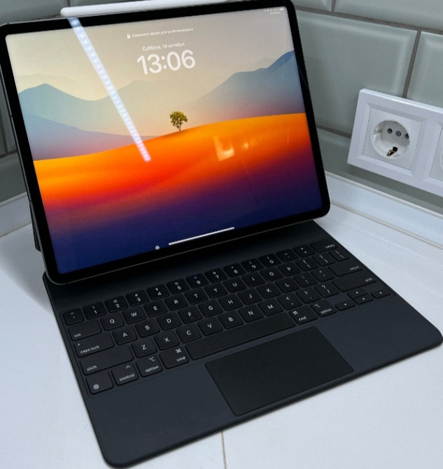 Планшет: iPad Pro 12.9 (2021) Wi-Fi + Cellular LTE 1Tb. Space Gray ( MHP13, MHRA3) Київ - фото 5
