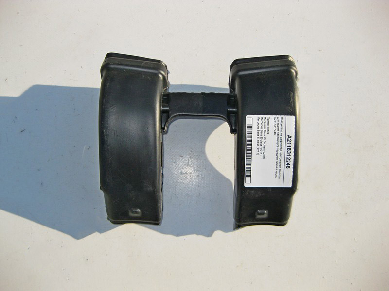 Mercedes-Benz  A2118312246 Повітропровід на дефлектор центральної консолі для задніх пасажирів передня нижня частина E-Class W211 CLS C219 Одесса - изображение 2