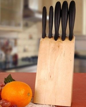 Набор Кухонных Ножей 5 предметов в деревянном блоке Fiskars 