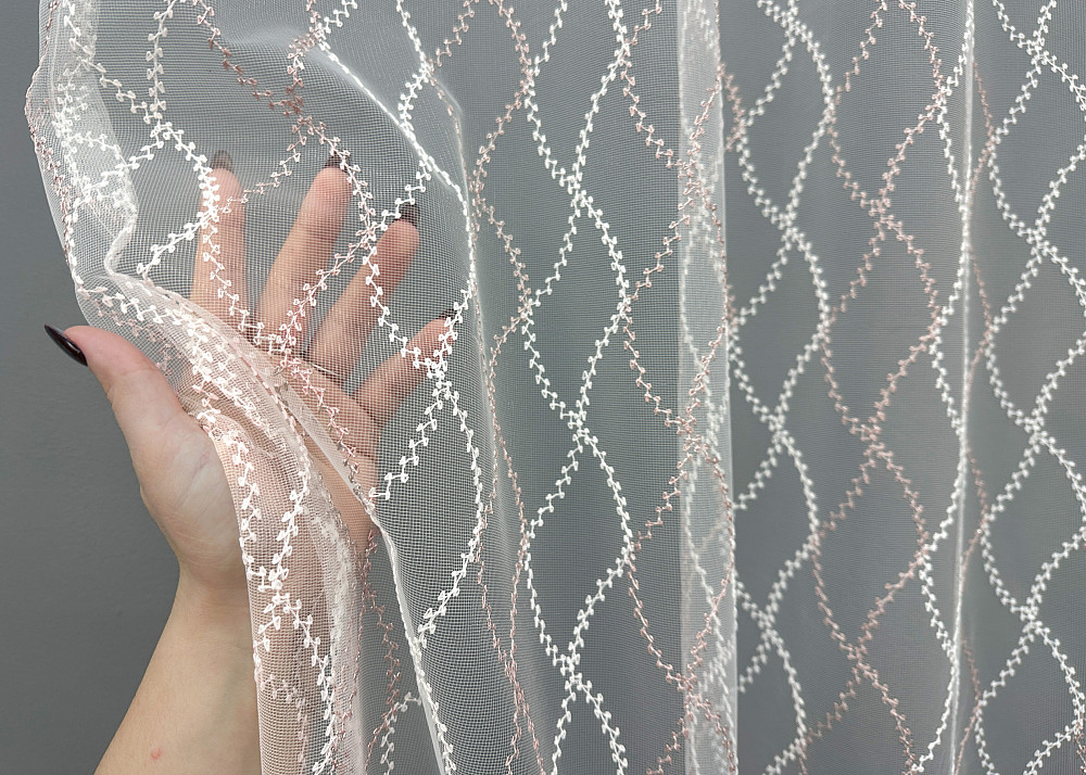 Тюль VR-Textil 1840т Фатин с вышивкой и люрексом Молочный с пудровым 300х270 см (40-195) Киев - изображение 4