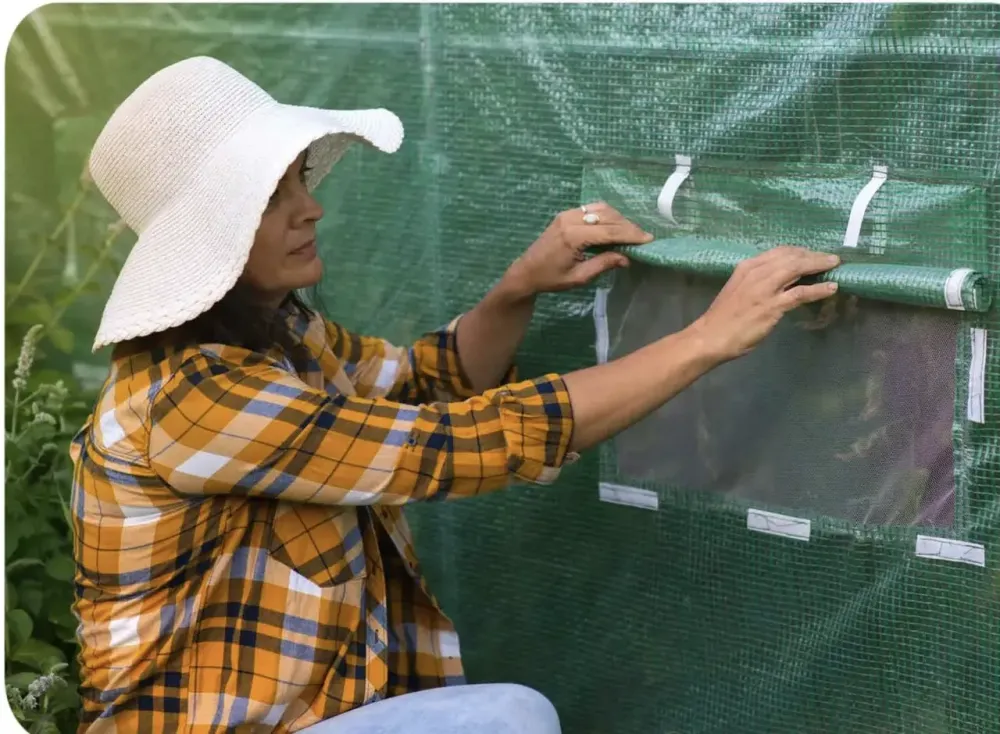 Садова теплиця 6 м² (3 × 2 × 2 м) з вікнами, армована плівка UV-4, Зелена (Польща) Київ - фото 15