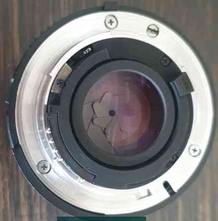 Об'єктив: Nikon Nikkor 50mm. 1:1 , 8D. Київ