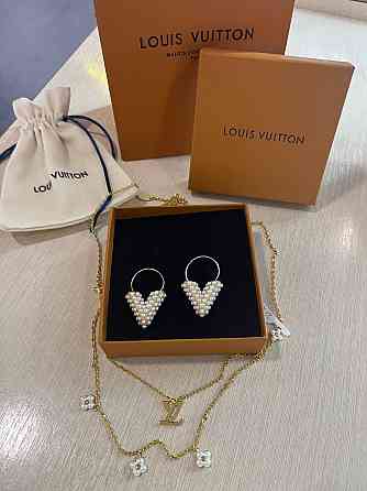 Луї Віттон комплект / Louis Vuitton сережки та кольє з перлинами Одеса