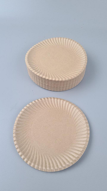 Паперова тарілка крафт із ламінацією 100 шт. діаметр 165 мм (1 пачка) Харків - фото 1