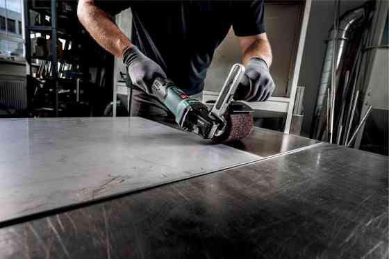 Щеточная шлифовальная машина Metabo SE 17-200 RT (602259000) Киев