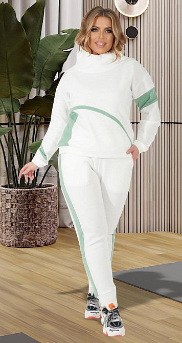 Стильный тёплый костюм на флисе (46) Киев - изображение 1