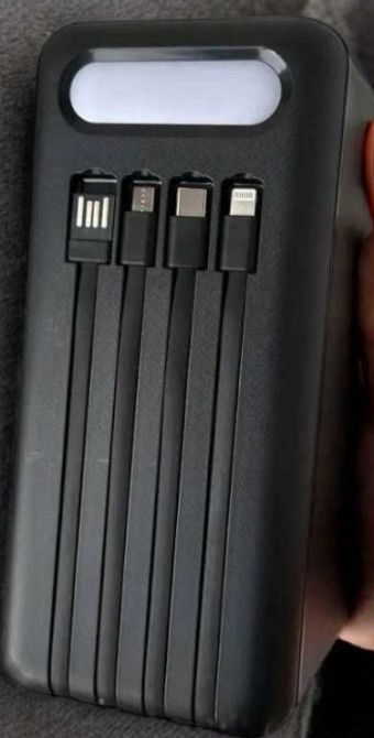 Мощный повербанк power bank с фонарем и солнечной панелью Киев - изображение 3