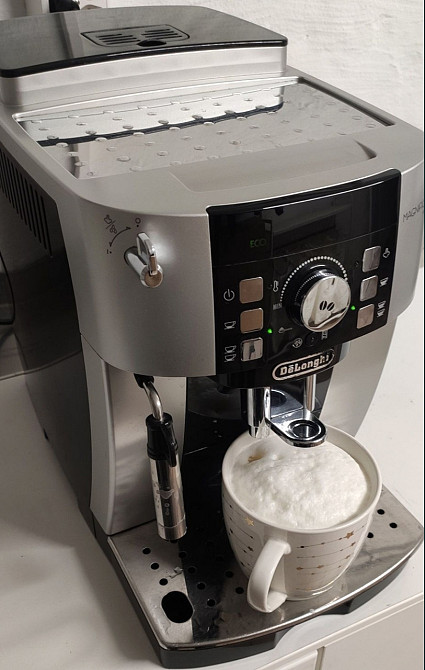 Кофеварка Delonghi Magnifica S Київ - фото 7