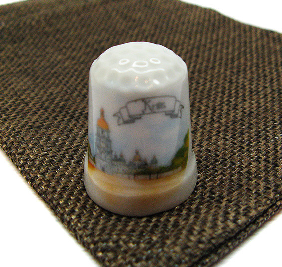 Наперсток кераміка для колекції Київ Архетиктура Київ - фото 1