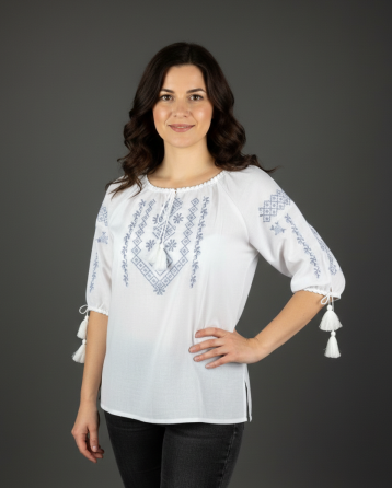 Біла вишиванка на домотканому полотні з приємним  сірим орнаментом Київ