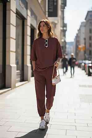 Жіночий повсякденний костюм футболка зі штанами Коричневий 42/44 Харків
