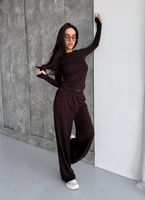 Женский стильный базовый костюм из мягкой эластичной ткани. Шоколад, 46/48 Одесса - изображение 3