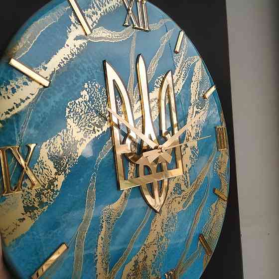Часы настенные 40 см из эпоксидной смолы ручной работы Днепр