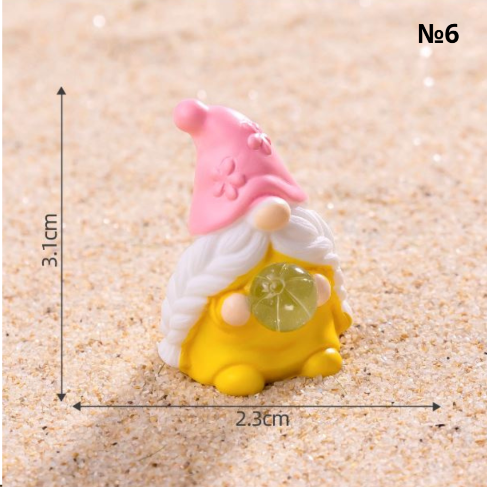Серия фигурок Гномы  на пляже для миниатюры, хендмейда, флорариума,песочного стола Гном №6 Одесса - изображение 1