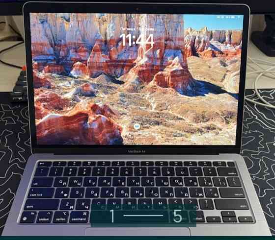 Ноутбук MacBook Air M1 8/256Gb. АКБ 96% Київ