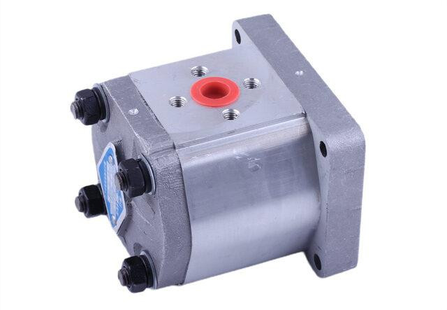 Насос шестеренчатый 314  плоский , боковой выход Мукачево - изображение 1