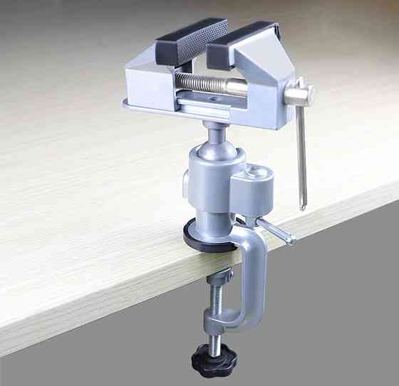 Настільні лещата Bench Table Vise з гвинтовим затискачем Вінниця