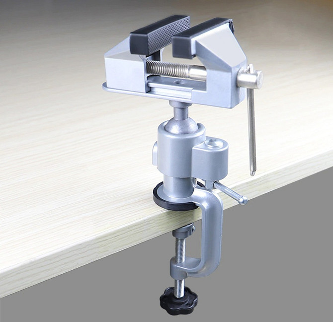Настольные тиски Bench Table Vise с винтовым зажимом Винница - изображение 1
