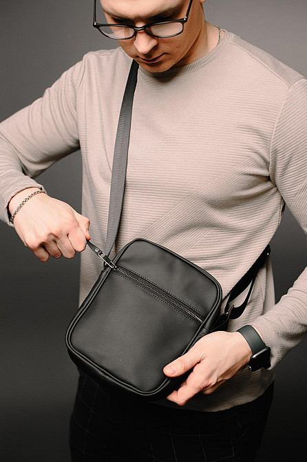 Сумка-мессенджер із натуральної шкіри, сумка через плече чоловіча SKILL Light (Чорна) Суми - фото 4