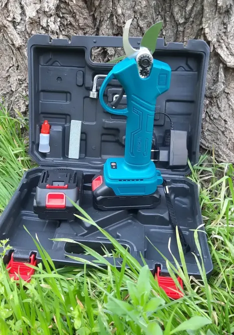 Аккумуляторный садовый секатор 24V + 2 аккумулятора Сучкорез / Аккумуляторные садовые ножницы Crafting tools Коломыя - изображение 1