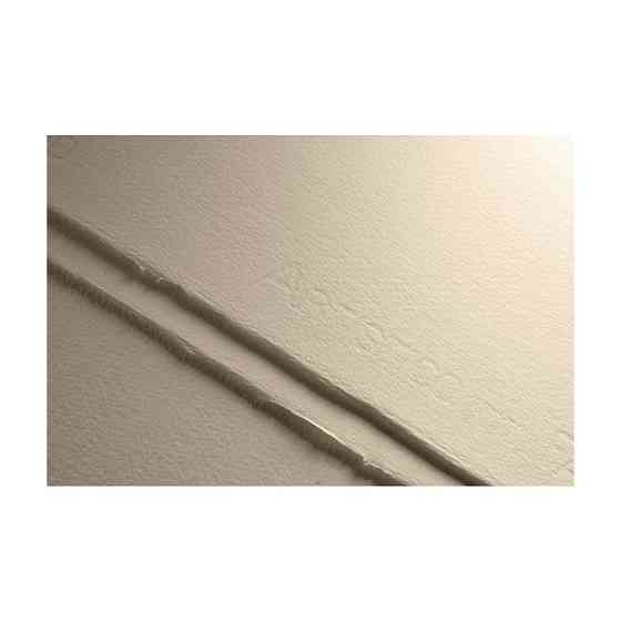 Бумага акварельная Artistico Traditional White В2 (56×76см) 300г/м2 100% хлопок среднее зерно (4 оборванных края) Fabriano Киев