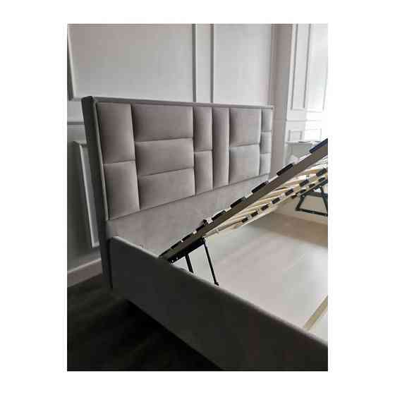 Кровать TaurusDesign Omega Comfort на ножках с нишей для белья 140x200 светло-серый Киев