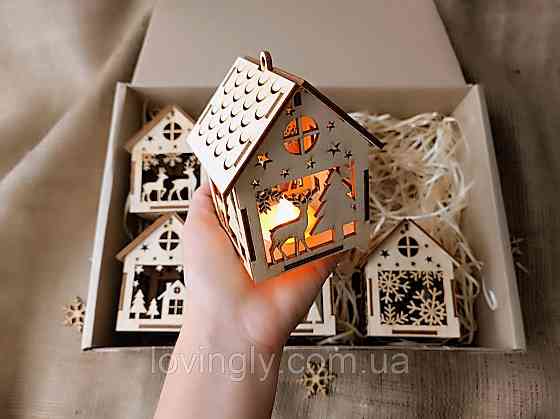 Подарунковий набір з шести будиночків LED підсвітка 10 см Ірпінь