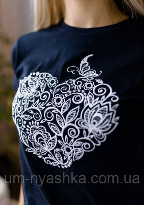 Вишиванка з коротким рукавом "Мелодія серця" жіноча футболка вишиванка Кривий Ріг - фото 10