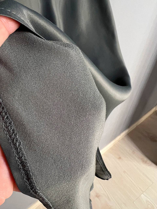 Юбка женская Mix Ray 4093 на резинке атласный шелк косой крой средняя длина серая, серый, S Киев - изображение 12