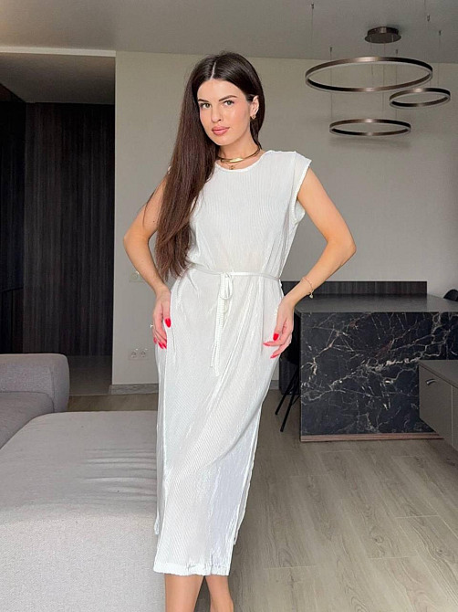 Жіноче романтичне плісироване плаття шовк армані Молочний, 42/44 Одеса - фото 1