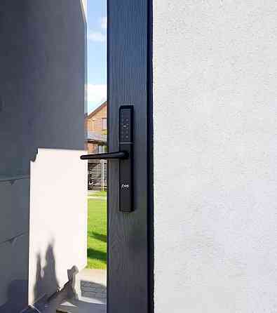 PES Ford чорний розумний замок з вузьким корпусом Київ