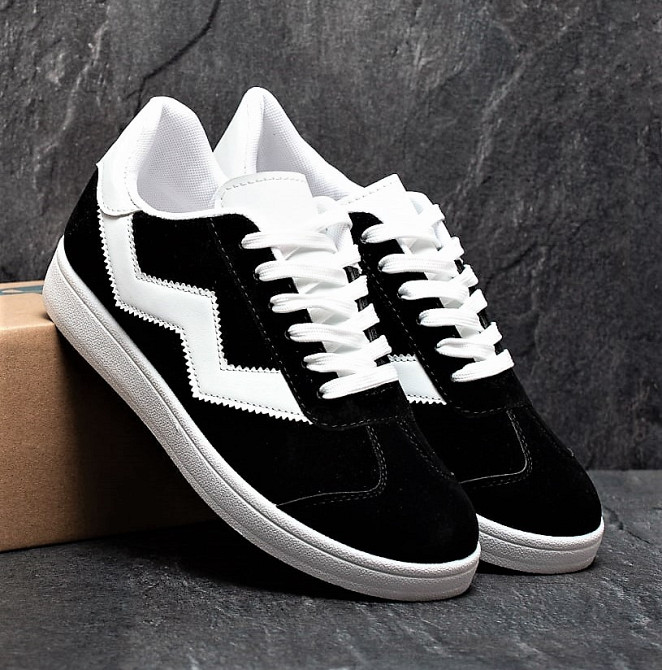 Кроссовки Мужские Черные Замшевые (размеры: 40) - 793 Днепр - изображение 2