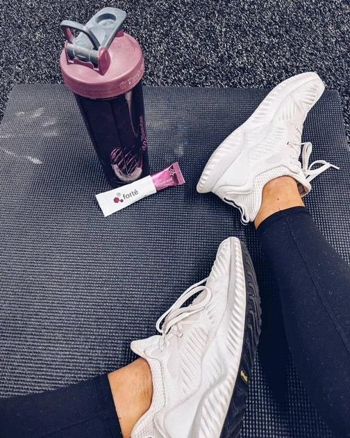 Спортивная бутылка-шейкер BlenderBottle Pro32 Tritan 940ml Plum (ORIGINAL) (500703) Кам'янське - фото 2