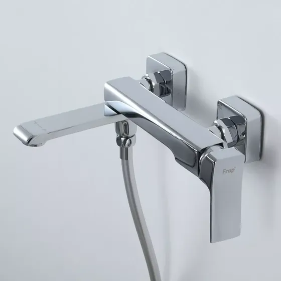 Змішувач для ванни з поворотним виливом FRAP F3284 хром Київ