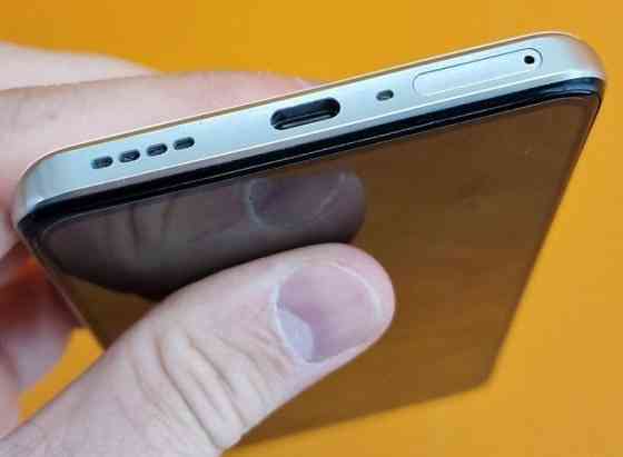 Смартфон: Realme GT 2 8/128 Gb. Snapdragon 888. Київ