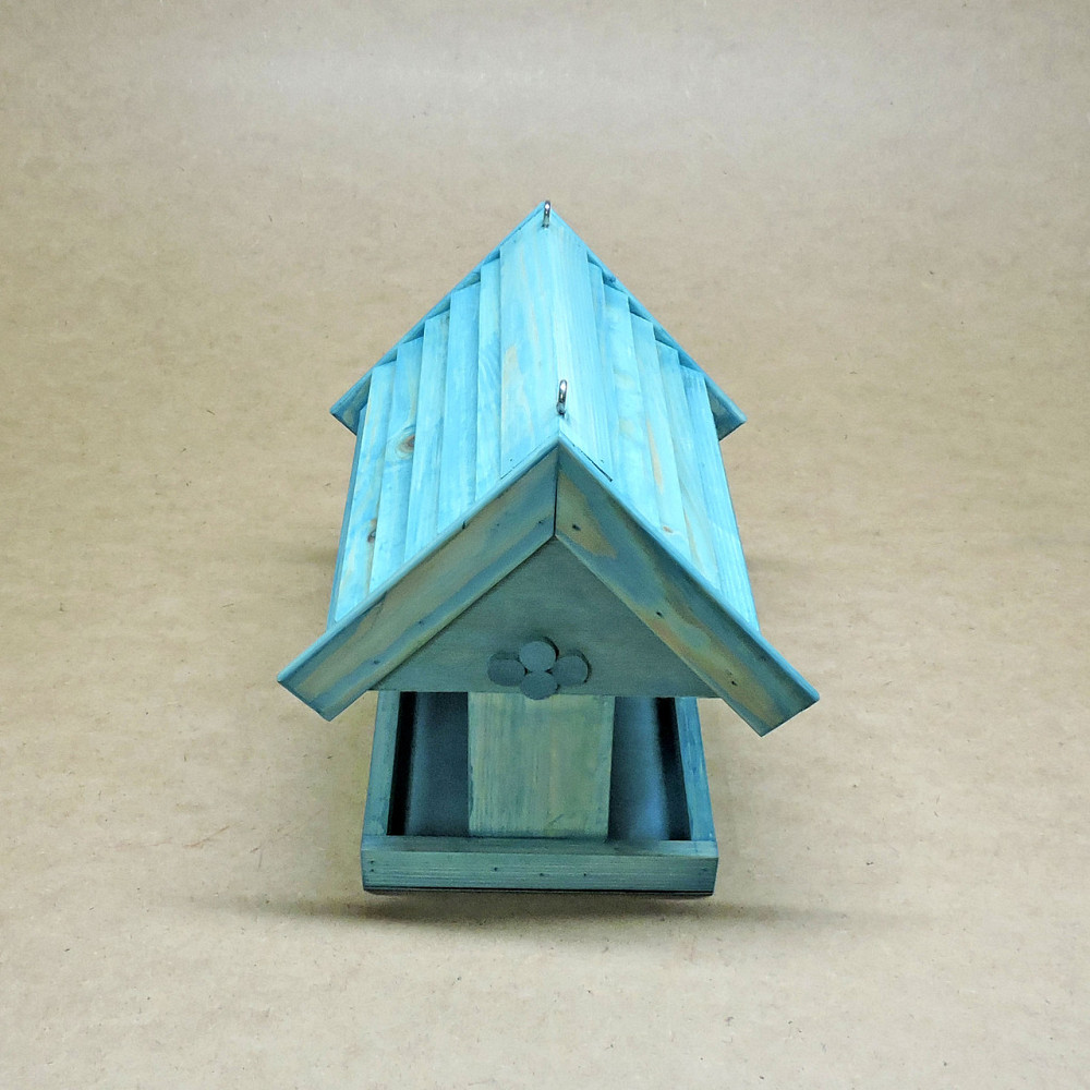 Кормушка садовая для птиц 