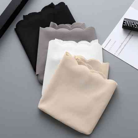 Жіночі безшовні труси набір 3 штуки 44 чорний бежевий пудра Київ