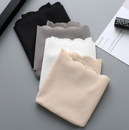 Жіночі безшовні труси набір 3 штуки 44 чорний бежевий пудра Київ - фото 3