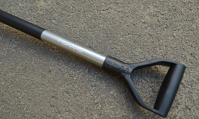 Лопата Совкова Fiskars Ergonomic (132400/1001579) Нововолинськ - фото 5