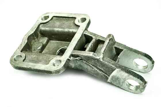 Кронштейн раздатки 2121, 21213, 21214 (большой) рычага Мукачево