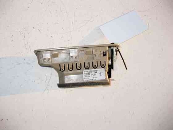 Mercedes-Benz  A1668300954 8N84 Дефлектор обдування в лівій стійці "B" ML W164 GL X164 Одесса