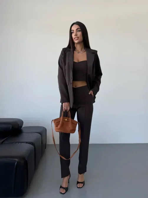 Стильний брючний костюм трійка із піджаком Одеса - фото 11