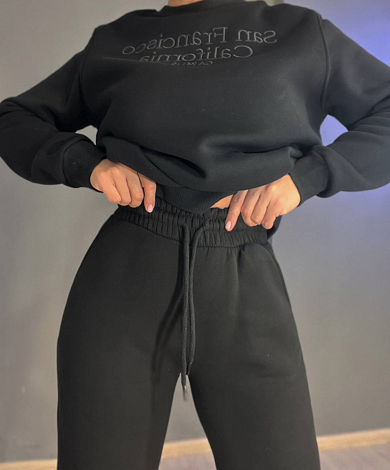 Штаны женские ENJOY 2925 спортивные джоггеры на резинке утепленные на флисе черные, черный, S Киев - изображение 11