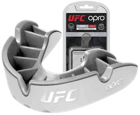 Капа OPRO Silver UFC доросла (вік 11+) White/Silver (ufc.102514003) Кам'янське