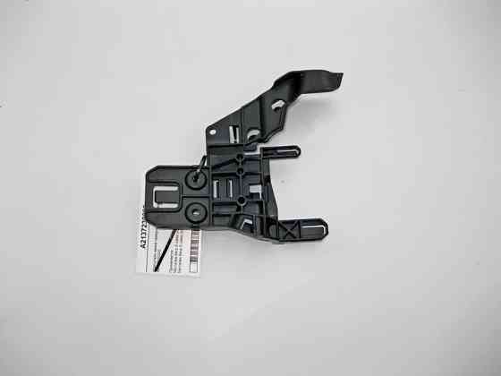 Mercedes-Benz  A2137230200 Кронштейн замка передніх правих дверей E-Class W213 Одеса